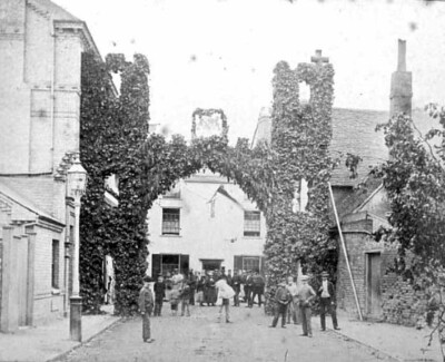 Station Road/Friars Street
