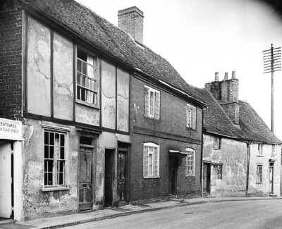 Weavers Lane