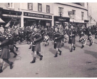 Parade 2