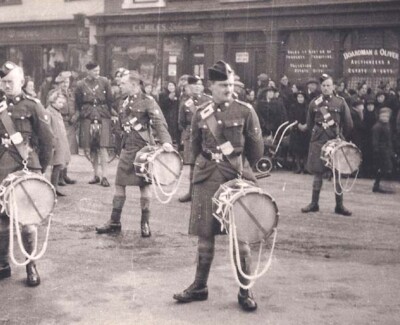 Parade 4